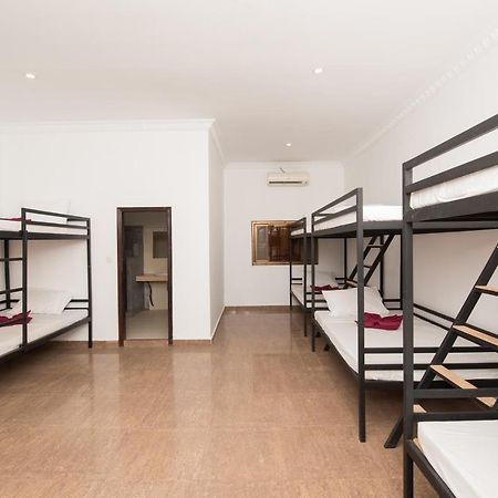 סיאם ריפ Barefoot Backpacker Resort מראה חיצוני תמונה