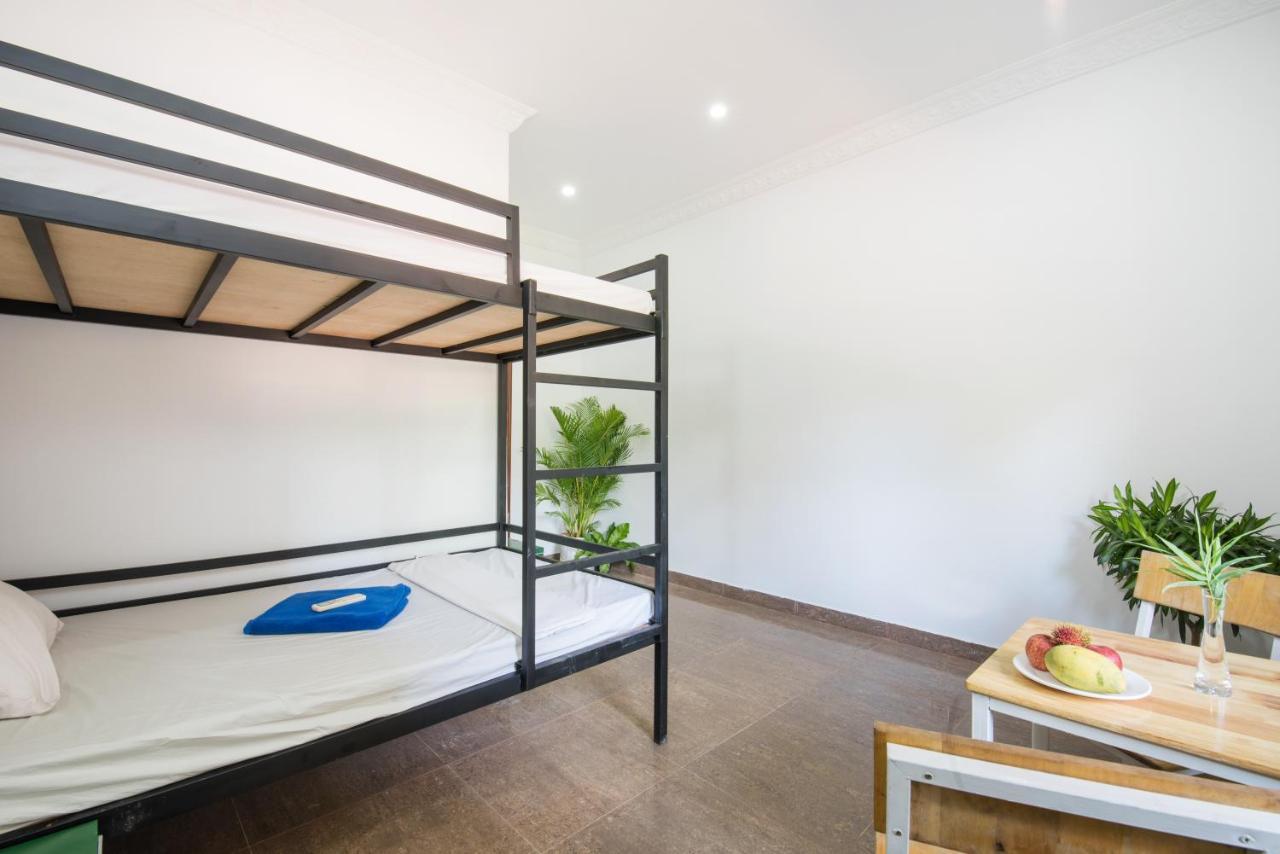סיאם ריפ Barefoot Backpacker Resort מראה חיצוני תמונה