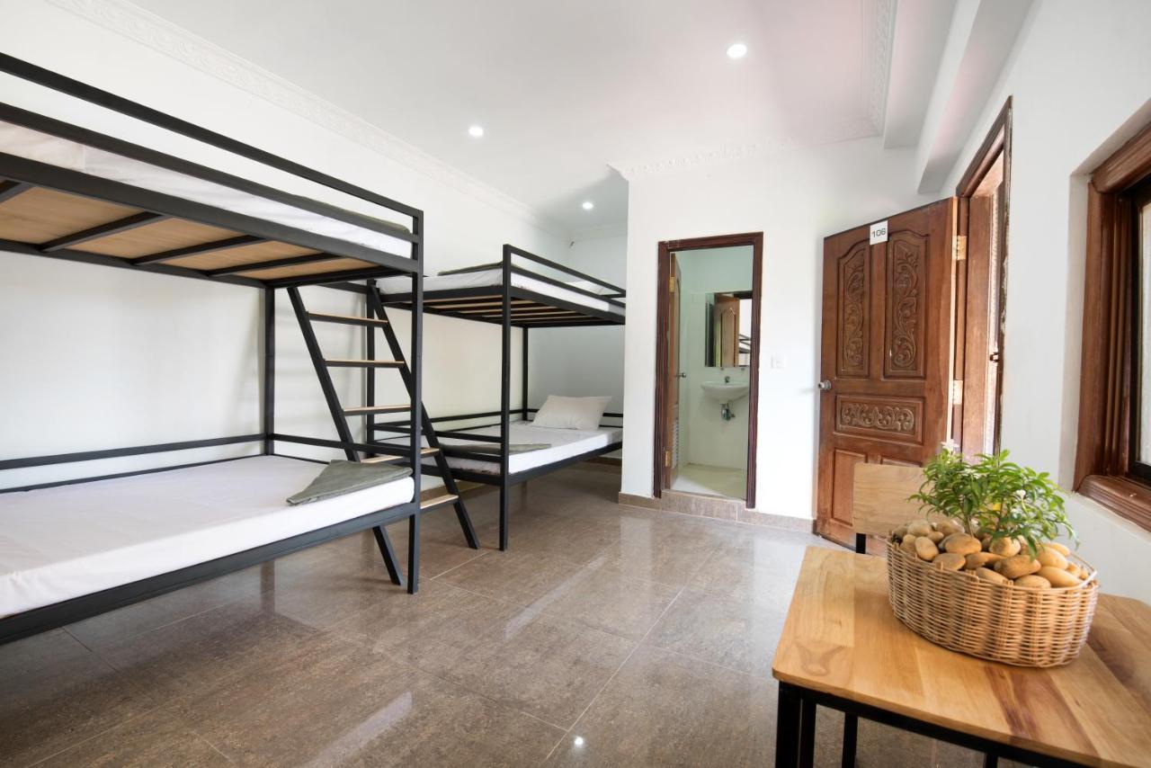 סיאם ריפ Barefoot Backpacker Resort מראה חיצוני תמונה