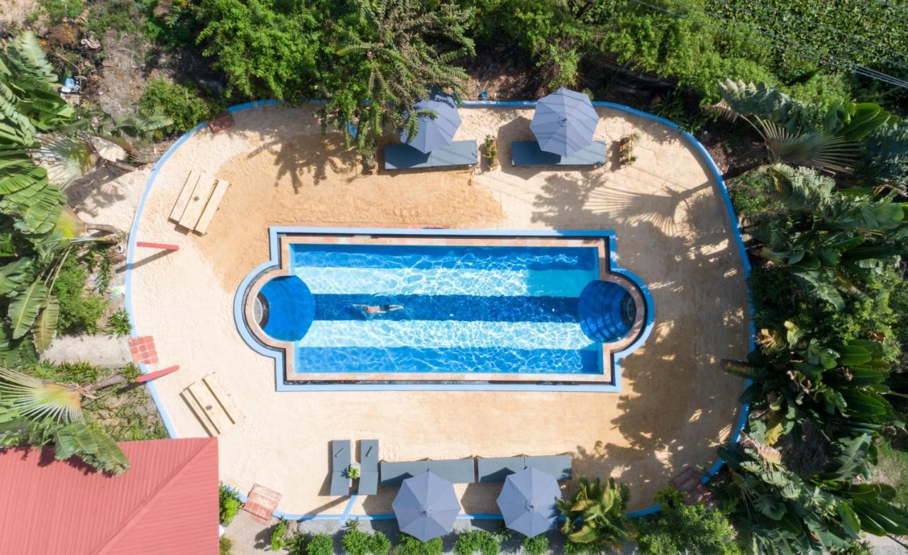 סיאם ריפ Barefoot Backpacker Resort מראה חיצוני תמונה