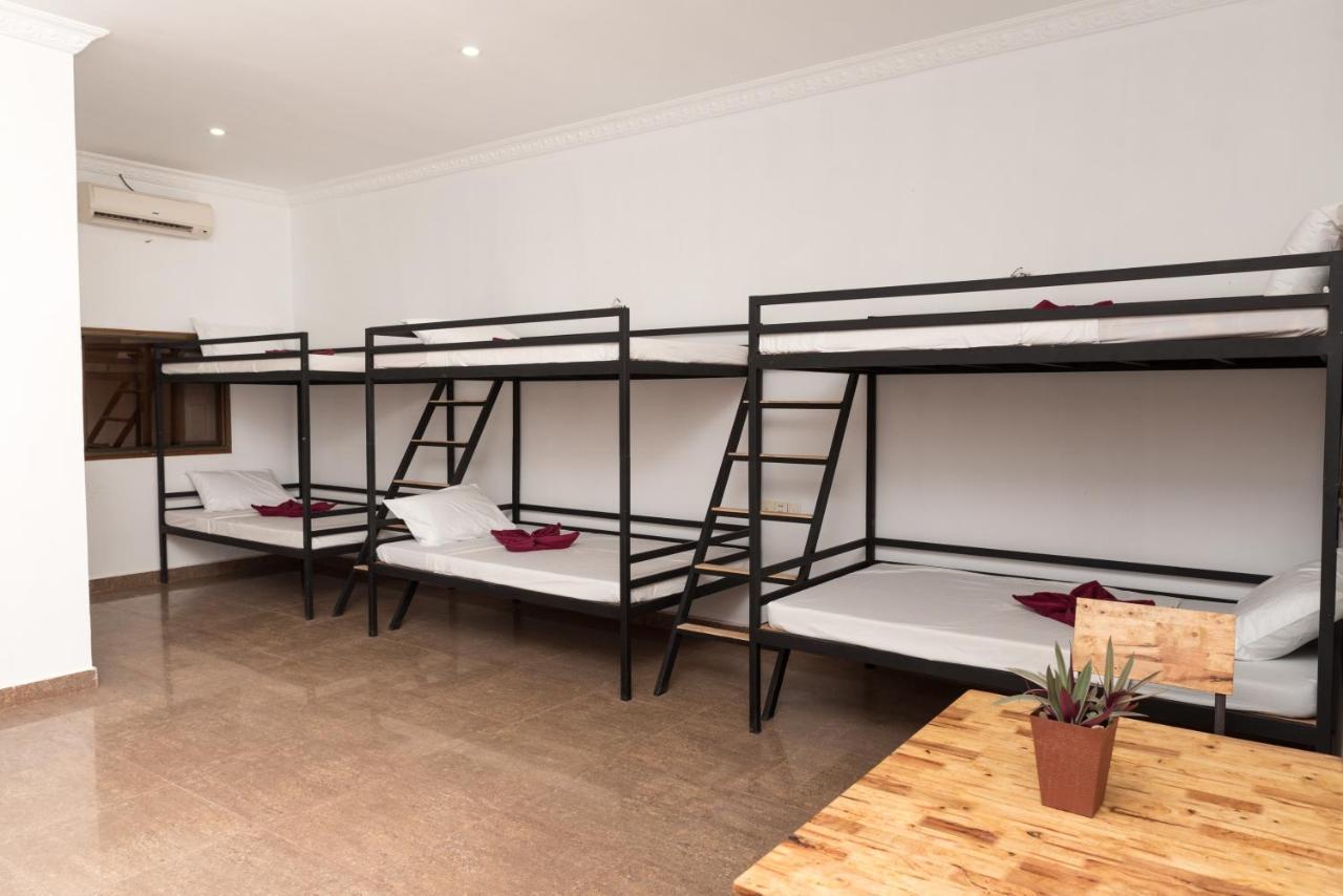 סיאם ריפ Barefoot Backpacker Resort מראה חיצוני תמונה