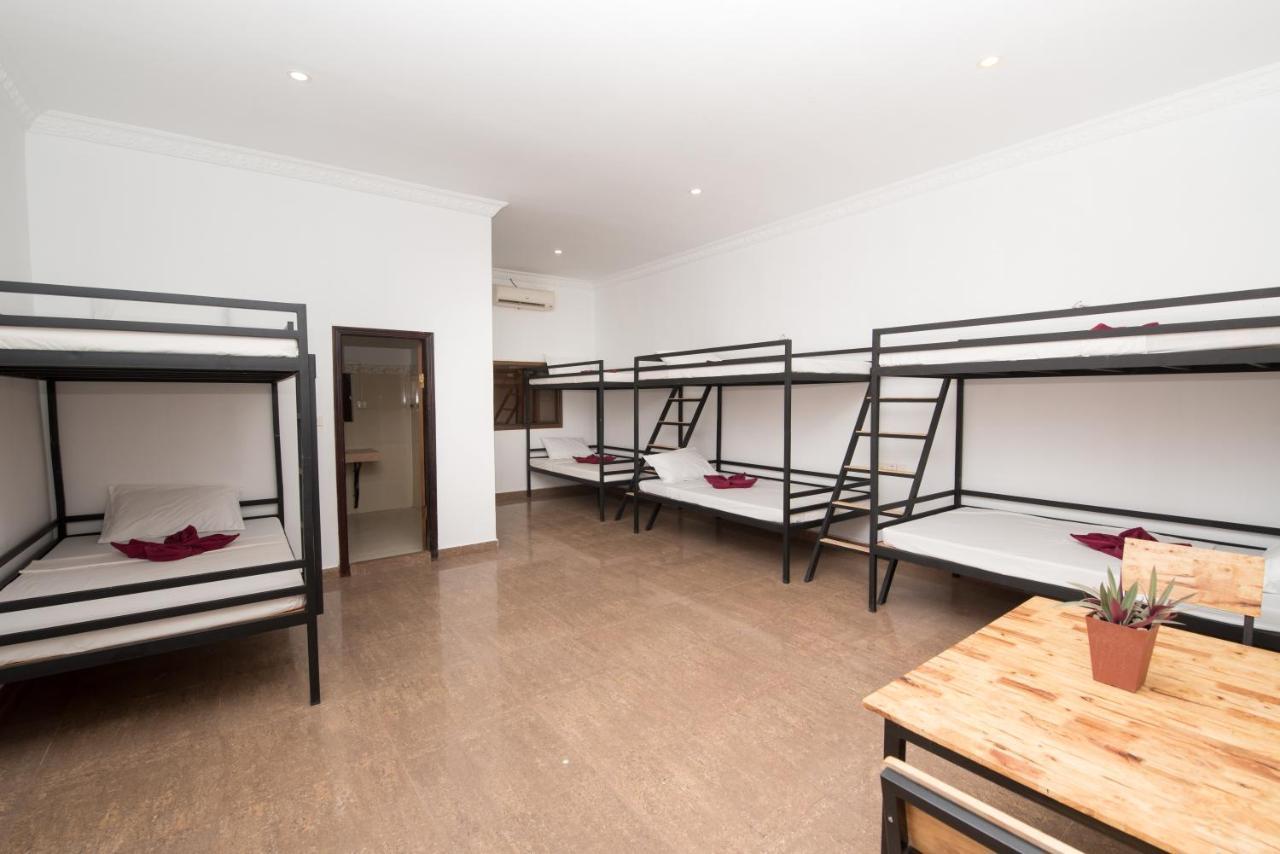 סיאם ריפ Barefoot Backpacker Resort מראה חיצוני תמונה